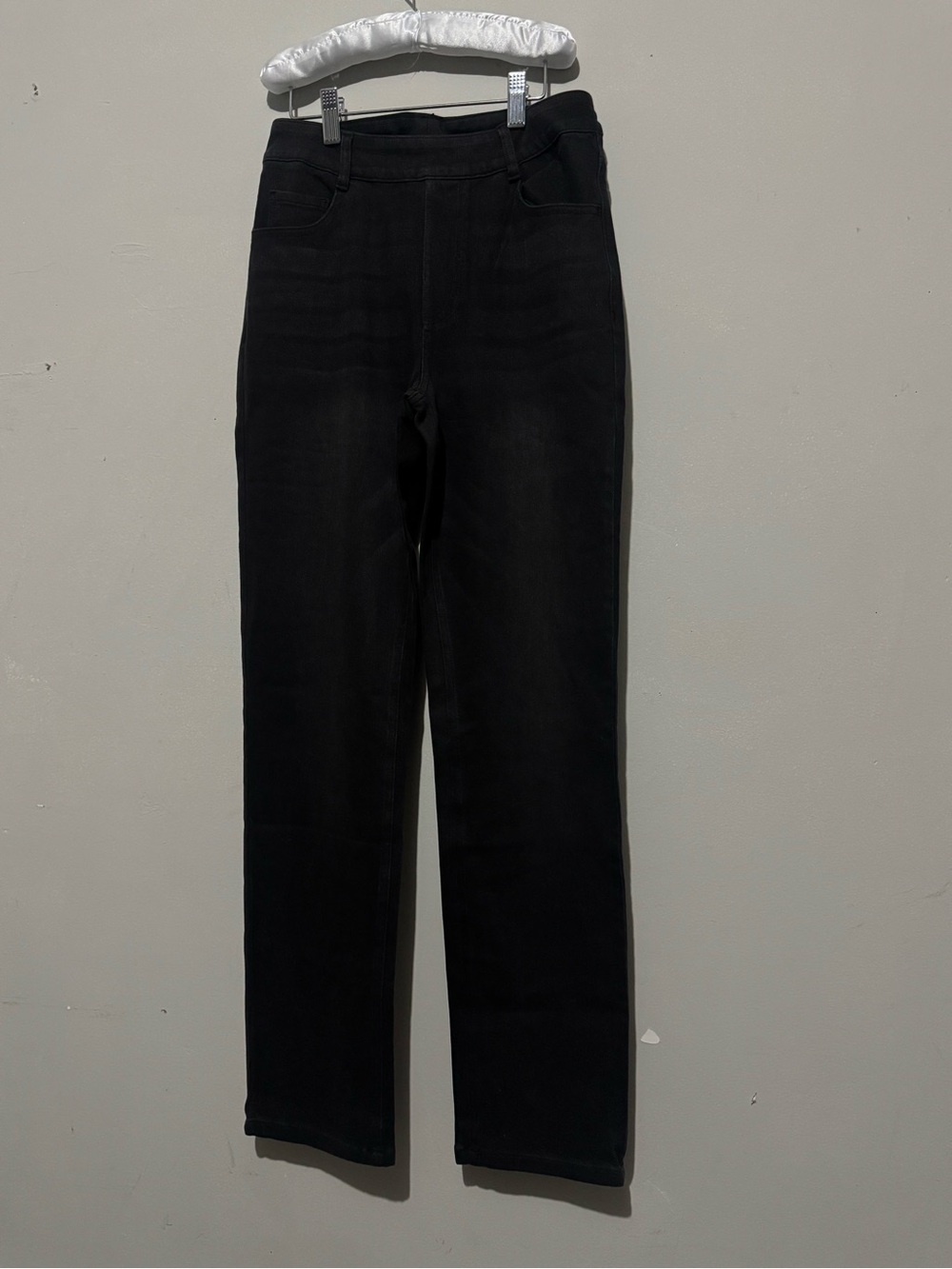 HALARA Black High-Rise Straight Jeans with Tag